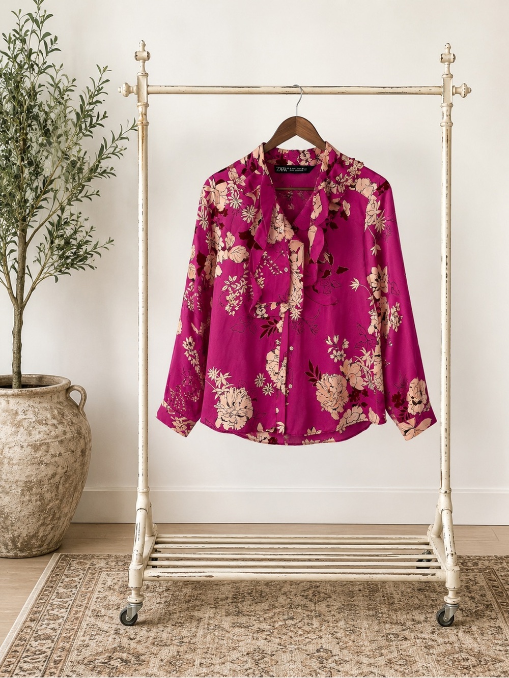 Zara Fuchsia Floral Button-Down Blouse